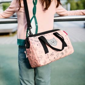   Reisenthel IQ3064 Allrounder XS kids cats and dogs rose gyerek utazótáska 