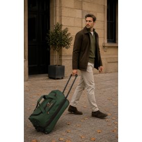Travelite 96276-86 Basics L zöld 70 cm nagy méretű gurulós utazótáska 