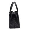 Karen 1433 fekete steppelt táska
