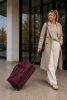 Travelite 96275-70 Basics S bordó 55 cm gurulós utazótáska 