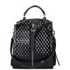 Karen D 408 fekete lakk steppelt hátizsák 