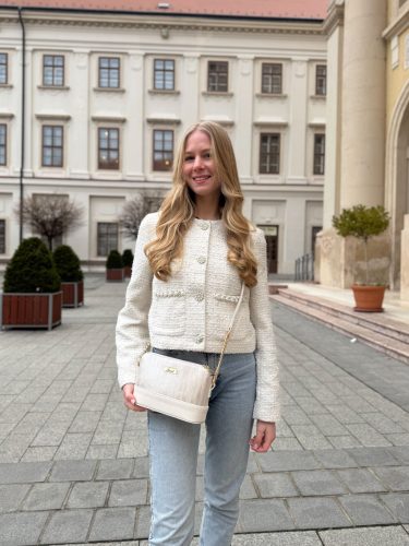 karen-2460-drapp-viragos-taska