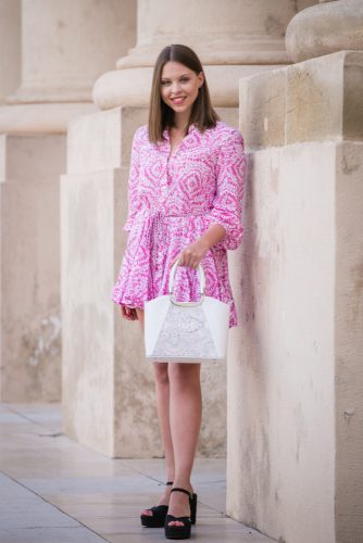 Karen rostbőr táska 9251 bis fehér ezüst