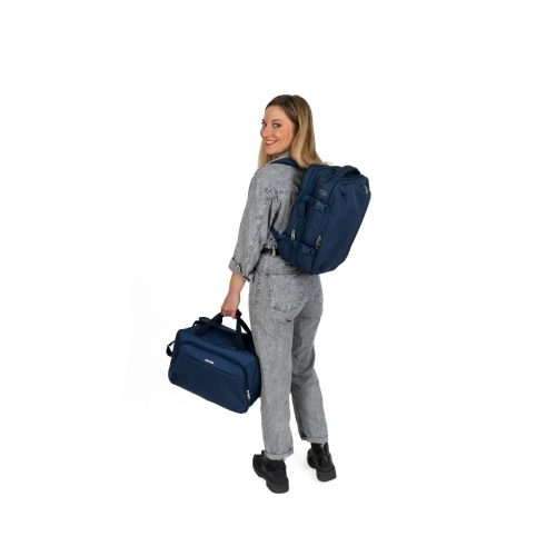 Bontour Ryanair/Wizzair 2107 kék 40x20x25 cm kabintáska 