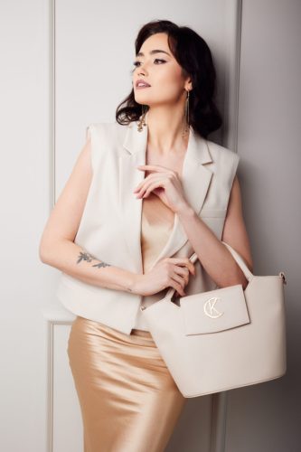 Karen 9420 bézs rozé rostbőr női táska