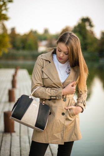 Karen rostbőr táska D 341 fekete fonott