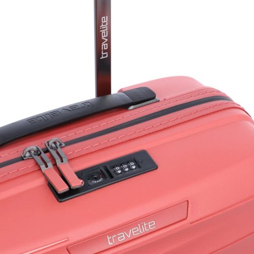 Travelite MOOBY S piros kabin méretű bőrönd