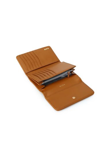 Vuch Claire fekete pöttyös pénztárca patentos füllel