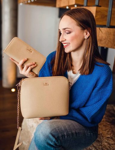 Vuch Nurmi bézs cipzáras crossbody kézitáska