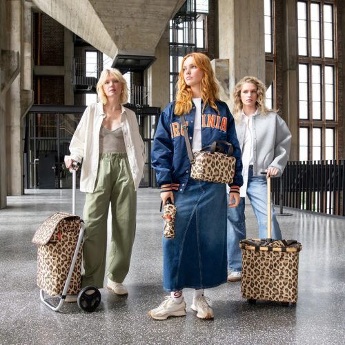 Reisenthel Coolerbag M pocket leo macchiato LF6048 hűtőtáska