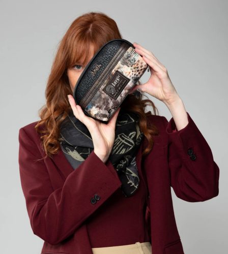 Anekke Shoen 37739-709 pénztárca