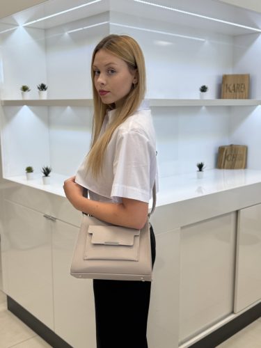 Karen rostbőr női táska - Táskacentrum.hu