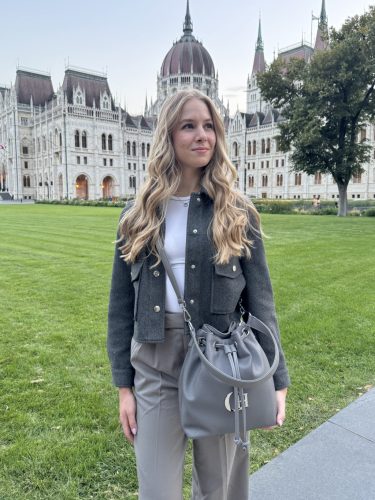 Chiara rostbőr táska I 5056 fekete mintás