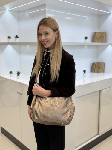 Chiara rostbőr táska I 581 fekete virág