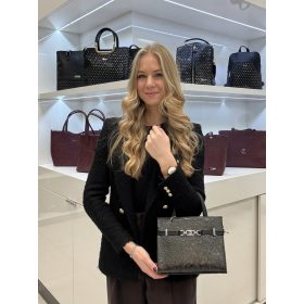 Chiara rostbőr táska K 7038 fekete virág