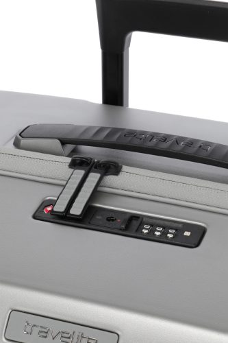Travelite Millennium 4w L Silver nagy méretű bőrönd