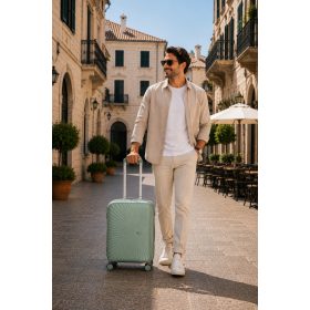 Travelite Voyaage S zöld kabinbőrönd