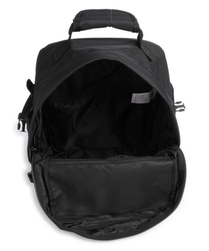 Cabinzero Classic 28L fekete 40x30x20 utazótáska/hátizsák