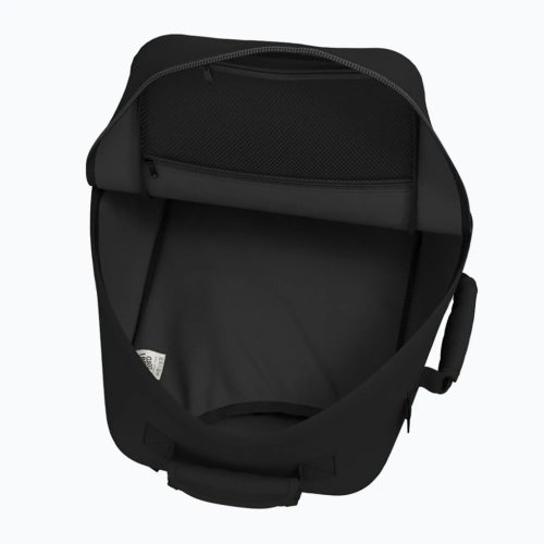 Cabinzero Classic 28L fekete 40x30x20 utazótáska/hátizsák