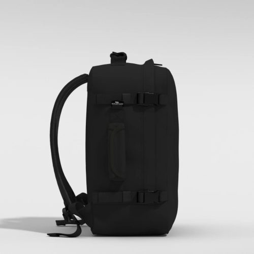 Cabinzero CZ171201 CLASSIC 36L - ABSOLUTE BLACK utazótáska/hátizsák