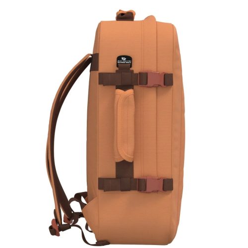 Cabinzero Classic 44L narancssárga kabin méretű utazótáska/hátizsák